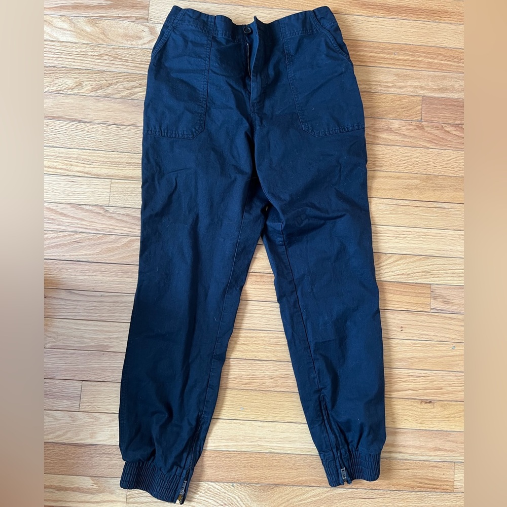 Pact black pants size Medium